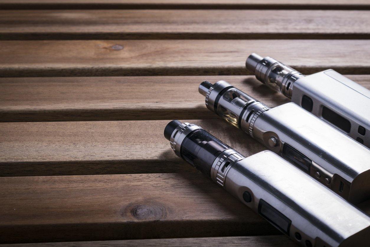 The Best Vape Mods For the Best VG E-Liquids – Velvet Cloud