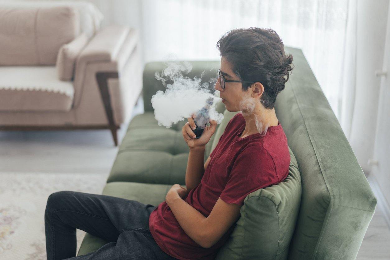 How to Avoid with Nicotine or Cannabis Vape Dependence – Velvet Cloud